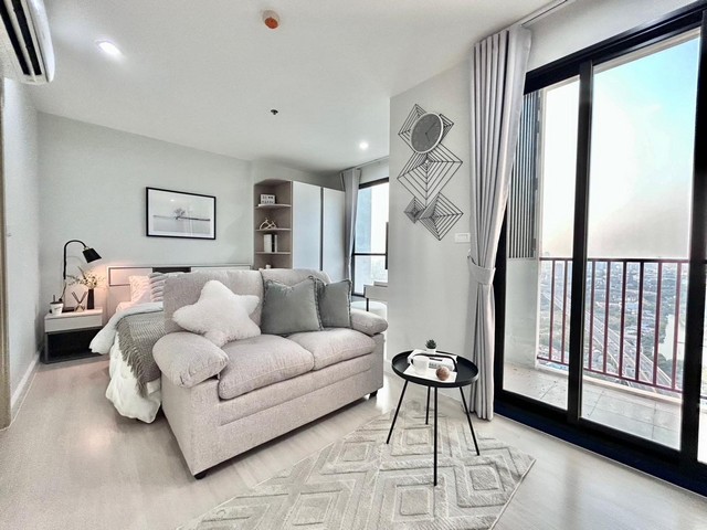 The Base พระราม 9  ห้องสวย ชั้นสูง วิวสวย ตกแต่งใหม่ พร้อมเข้าอยู่