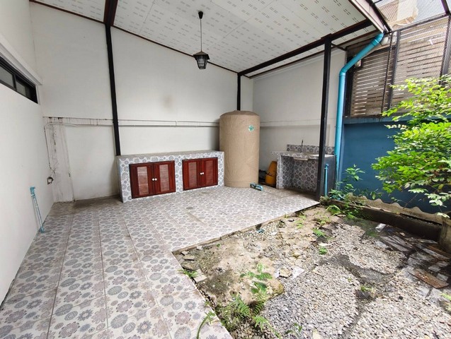 ขาย เฮ้าส์35 ทาวน์โฮมสไตล์ Modern 3 ชั้นครึ่งมีพื้นที่ใช้สอยมากและสิ่งอำนวยความสะดวกมากมาย