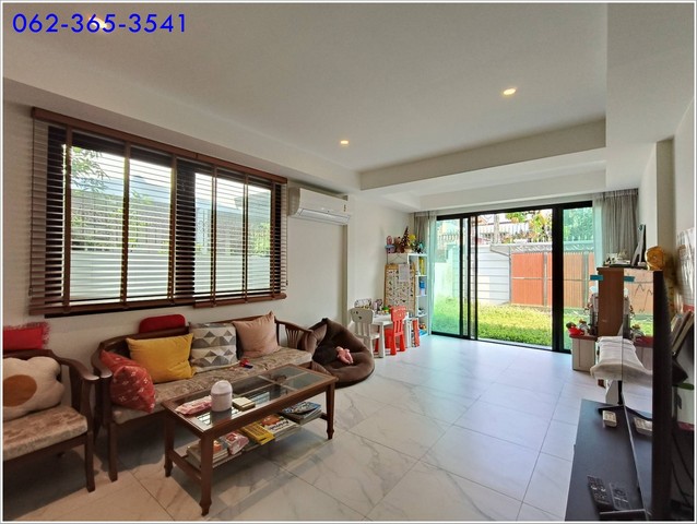 ขายด่วน! บ้านเดี่ยว 2 ชั้น รีโนเวทใหม่ทั้งหลัง พร้อมอยู่ บ้านสวยทำเลดี ใกล้รถไฟฟ้าและทางด่วน ตรงข้าม ตั้งฮั่วเส็ง ธนบุรี-เก่า จรัญฯ