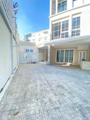 ขายทาว์นโฮม The Master @BTS-อุดมสุข โครงสร้างแข็งแรงไม่มีทรุด หลังใหญ่ เดินทางสะดวก ตกแต่งพร้อมเข้าพักอาศัย น