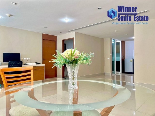 ขายคอนโด สุขุมวิท ซิตี้ รีสอร์ท (สุขุมวิท 11)  ใกล้ BTS นานา และ MRT อโศก