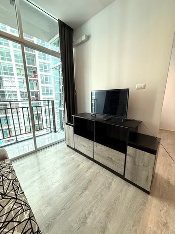 ให้เช่า คอนโด    The grand jomtien 2  วิวสระ  ยินดีรับน้องหมา