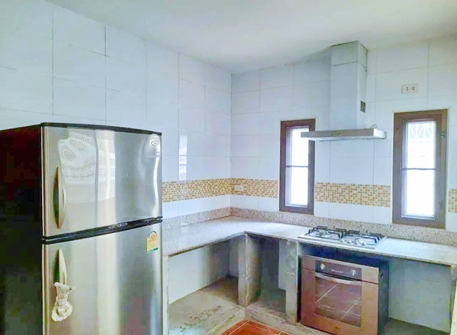 รัชดาภิเษก 16-20 MRTห้วยขวาง1กม. ประชาราษฎร์บำเพ็ญ20-26 สุทธิสาร ให้เช่าบ้านเดี่ยว 2 ชั้น 77 ตร.วา. 260 ตร.ม. 3-4นอน