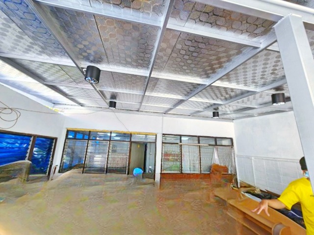 สะพานสูง กรุงเทพกรีฑา26-30 ประเวศ ให้เช่าบ้าน ทำร้านอาหารได้ 2ชั้น หลังมุม มีหน้าบ้าน 2ด้าน  กาญจนาภิเษก มอเตอร์เวย์ กว้างใหญ่  2-3นอน