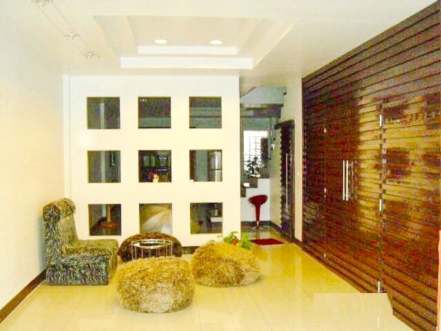 BTS ปุณณวิถี 600ม. ให้เช่าโฮมออฟฟิศ 5 ชั้น 39 ตร.วา. 6นอน 400 ตร.ม. สุขุมวิท ปุณณวิถี 7-23  แองโกล สิงคโปร์ 750 ม. airbnb 6 น้ำ หรือ ขาย