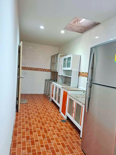 คฤหาสน์ เพชรเกษม77 สาย3 เดอะมอลล์ บางแค ให้เช่าบ้าน 2ชั้น หลังมุม 48ตร.วา. 188ตร.ม. รร.เลิศหล้านานาชาติ 600 ม. จัดเต็มเฟอร์ 3 นอน 3 น้ำ