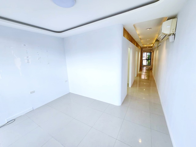 ตลาดอ่อนนุช. 320ตร.ม.ให้เช่าอาคารพาณิชย์ 4 ชั้น 20ตร.วาBTSอ่อนนุช 1.77 กม.ทำออฟฟิศ คลินิก  8นอน 4 น้ำ รร.นานาชาติกรุงเทพเพรพ 2.6 กม.