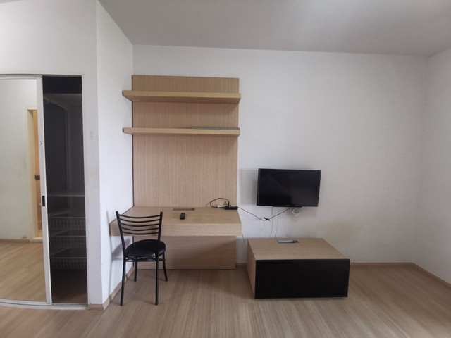 A Space Sukhumvit 77 Private quiet convenient 8th floor BTS On Nut