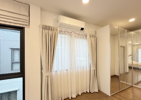 ขายบ้านเดี่ยว เซนโทร บางนา ใกล้ เมกาบางนา เนื้อที่ 50 ตรว มี 3 นอน 3 น้ำ