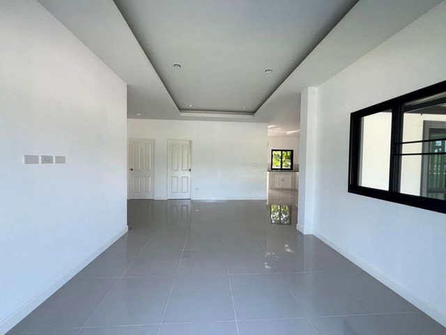 บ้านสร้างใหม่ พื้นที่กว้าง หนองแหย่ง สันทราย