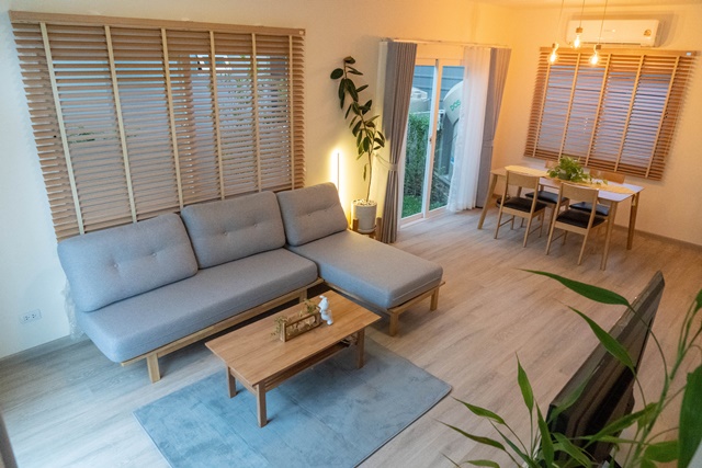 แม็คโคร เชียงใหม่ 795ม. เซ็นทรัล เชียงใหม่ 1.7กม.ให้เช่าบ้านหรู 2ชั้น 41ตร.วา 165ตร.ม. จัดเต็มเฟอร์ รร.นานาชาติเชียงใหม่ 2.3 กม. 4นอน 4แอร์