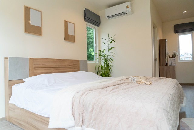 เซ็นทรัล เชียงใหม่ 1.7กม. เชียงใหม่ 795ม.ให้เช่าบ้านหรู 2ชั้น 45ตร.วา 185ตร.ม. แม็คโคร จัดเต็มเฟอร์ รร.นานาชาติเชียงใหม่ 2.3 กม. 4นอน 4แอร์