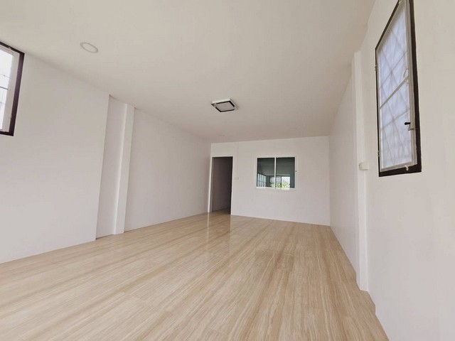 ขายด่วนบ้านหนองมนบาง​แสน เนื้อที่ 22.3   ตารางวา 2​ ห้องนอน​ 2​ น้ำ​