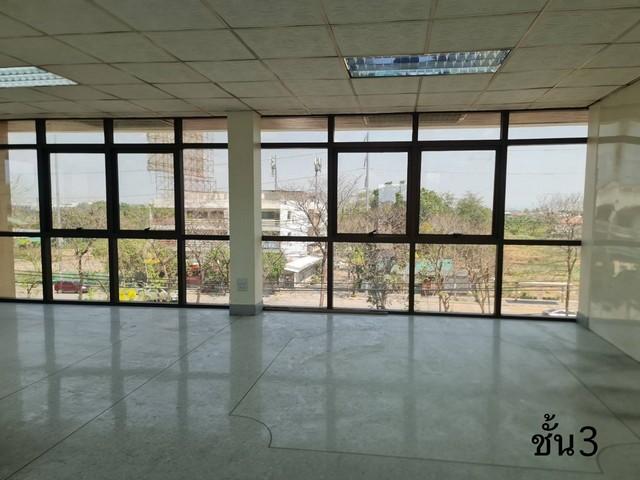 ให้เช่าอาคารพาณิชย์ 4 ชั้น 336 ตารางเมตร ติดถนนพุทธมณฑลสาย 2 ทวีวัฒนา