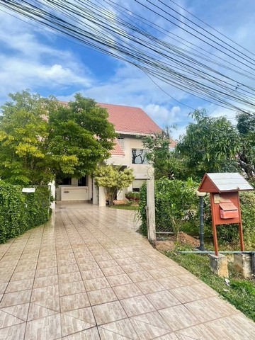 ให้เช่าบ้านเดี่ยว 2ชั้น มีพื้นที่ ทำเลดี หมู่บ้านคุ้มพญา หางดง 