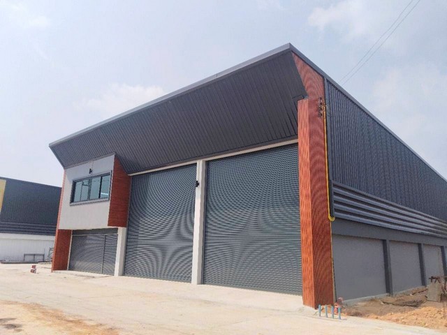 ให้เช่าโรงงานนิคมพัฒนาระยอง เช่าโรงงานพื้นที่รวม 952  ตรม. ผังม่วงลาย  ขอ รง 4 ได้