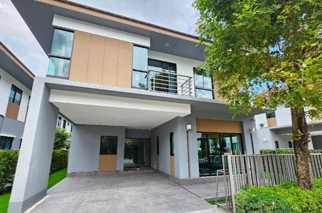 ให้เช่าบ้านเดี่ยว 2 ชั้น 54 ตรว. โครงการลุมพินี สวนหลวง ร.9 ใกล้สวนหลวง ร.9 เพียง 550 ม