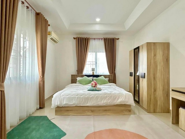 บ้านแฝดสไตล์บ้านเดี่ยว ใจกลางเมืองพัทยา  เฟอร์นิเจอร์ใหม่ทั้งหลัง