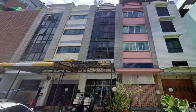 ให้เช่าอาคารพาณิชย์4.5ชั้น 250ตรม.ย่านทองหล่อสุขุมวิท36ซอยแสนสบาย8ใกล้BTSทองหล่อพระราม4