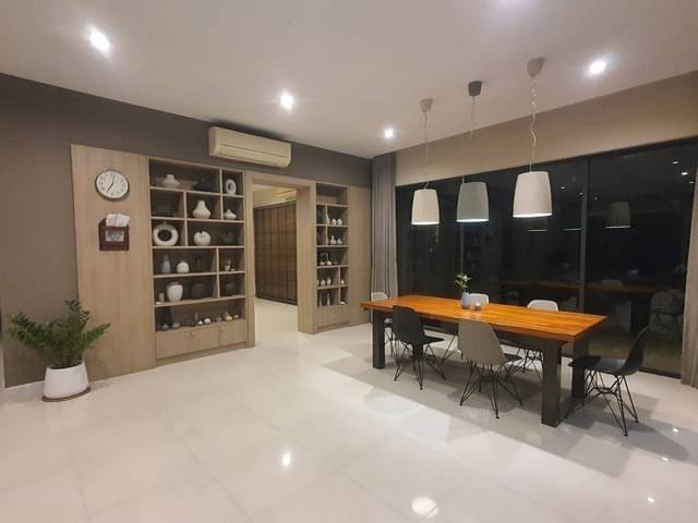 ขายบ้านเดี่ยว 2 ชั้น 300 ตารางวา หมู่บ้านปัญญาอินทรา ถ.ปัญยาอิทรา ใกล้แฟชั่นไอส์แลนด์