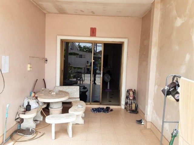 ขายทาวน์เฮ้าส์ หมู่บ้านสกายปาร์ค ลพบุรีราเมศวร์ ตำบลท่าช้าง อำเภอบางกล่ำ สงขลา