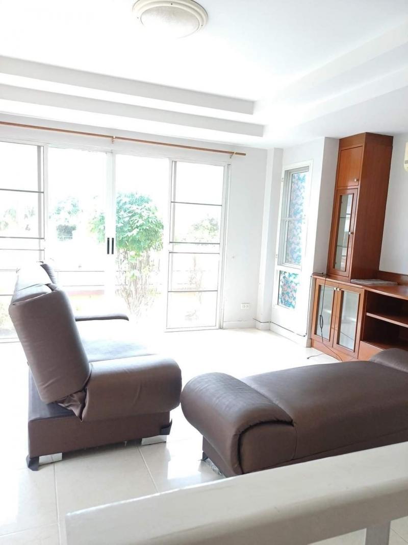 ขาย 4.5 ล้าน กุลพันธ์วิลล์9 หางดง 75 ตรว. ขายพร้อมผู้เช่ารับรายได้เดือนละ25,000 บาท (สัญญาหมด 6 ก.พ. 2569) #แปลงมุม ใกล้กาดฝรั่ง