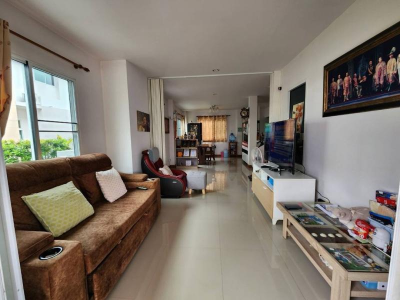 โซนหางดง ลดราคาขาย 3.5 ล้าน 60 ตรว. #น้ำแพร่ #พร้อมเฟอรนิเจอร์ครบ #หิ้วกระเป๋าพร้อมเข้าอยู่ #ใกล้สวนน้ำ #ใกล้ตลาดหางดง ติดถนนใหญ่ 500 เมตร