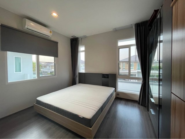 ให้เช่าบ้านเดี่ยวโครงการใกล้ โรบินสัน ไลฟ์สไตล์ ลาดกระบัง,รร.สารสาสน์วิเทศ ร่มเกล้า อินเตอร์ มัณฑนา 2 มอเตอร์เวย์ - กรุงเทพกรีฑาตัดใหม่