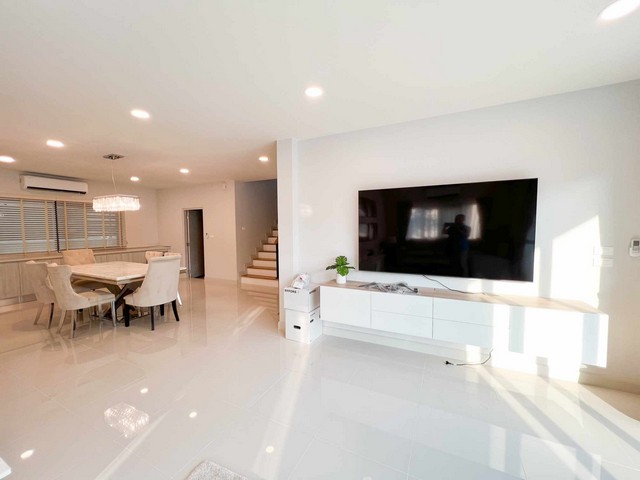 P505 ให้เช่า บ้านเดี่ยว โครงการ เซนโทร บางนา Centro Bangna ใกล้เมก้าบางนา เดินทางสะดวก ตกแต่งเหมาะอยู่อาศัย