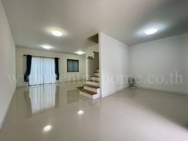 ทาวน์โฮม แกรนด์ พลีโน่ พหลโยธิน - รังสิต บ้านใหม่ ถูกที่สุด