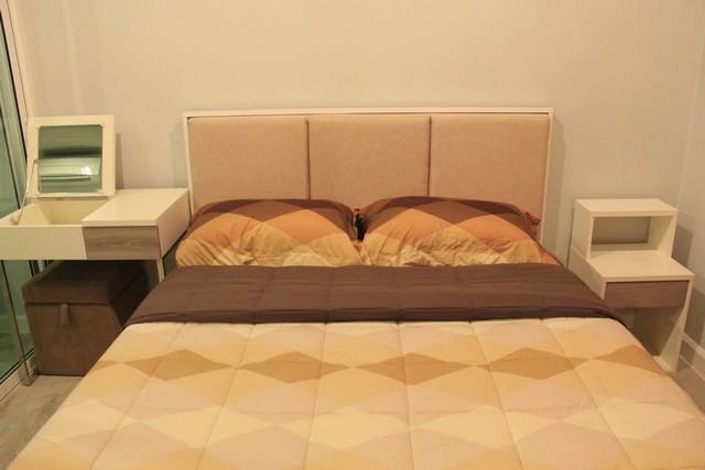 คอนโดเซล ศาลายา ตึก 2 ชั้น 4 ห้องมุม ราคาถูกสุดในในโครงการเ ป็นคอนโด Low rise มี 8 ชั้น