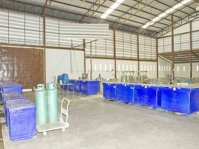 เทคโนโลยีธนบุรี 4.5 กม. กระทุ่มแบน สมุทรสาคร ขาย-ให้เช่าโกดั 920 ตร.ม.115 ตร.วา. ตลาดคุณนาย 3.2 กม. ถ.เลียบคลองเเคราย พระราม2