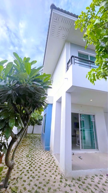 ขาย-เช่าบ้านเดี่ยว 2 ชั้น 50 ตร.วา. ราชพฤกษ์ โลตัส วัดไพร่ฟ้า 2.6 กม.200 ตร.ม. 3 นอน 2 น้ำ ตลาดพูนลาภปทุม 3.6 กม  รพ.ปทุมธานี 3.8 กม.เ