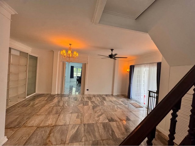 P516 ให้เช่าบ้านเดี่ยว หมู่บ้าน เอเวอร์กรีนวิลล์ ซอยบางนาตราด 56 ตกแต่งเหมาะอยู่อาศัย