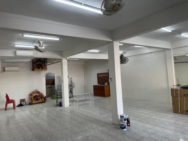 MT142 เช่า อาคารพาณิชย์ 2 คูหา ทำเลดี ตลาดเสริมเพิ่มพูน ซอยวิภาวดีรังสิต33 ใกล้ สนามบินดอนเมือง BTSสายสีแดง ตลาดสี่มุมเมือง