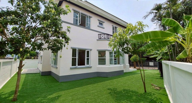 หมู่บ้านปาริชาต 345  บ้านเดี่ยว ทำเลติวานนท์ วงแหวน  ราชพฤกษ์