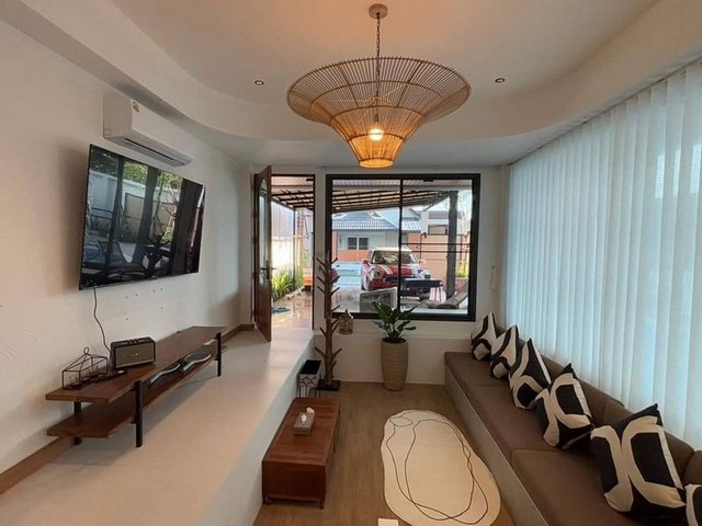 พูลวิลล่าสร้างใหม่ ตกแต่งสวย สไตล์โมเดิร์น ดอยสะเก็ด