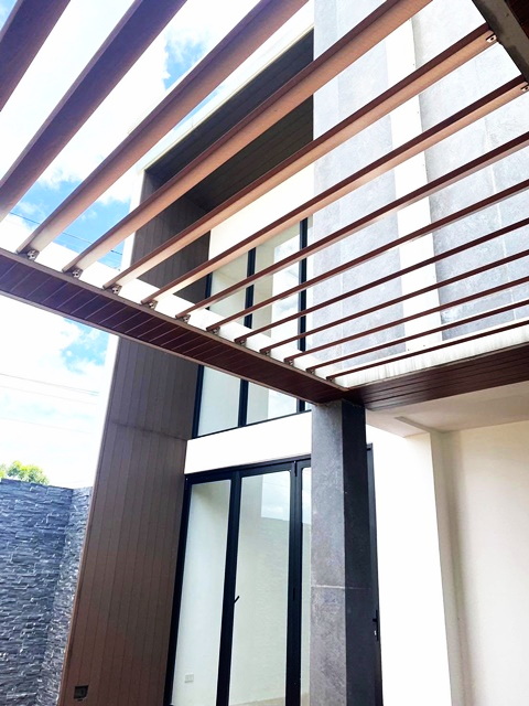 พระจอมเกล้าธนบุรี 1.4 กม. พุทธบูชา 40-46 3 นอน ให้เช่าบ้านเดี่ยว 2 ชั้น 55 ตร.วา.220 ตร.ม.ม.4 น้ำ  บิ๊กซี ประชาอุทิศ 3.1 กม