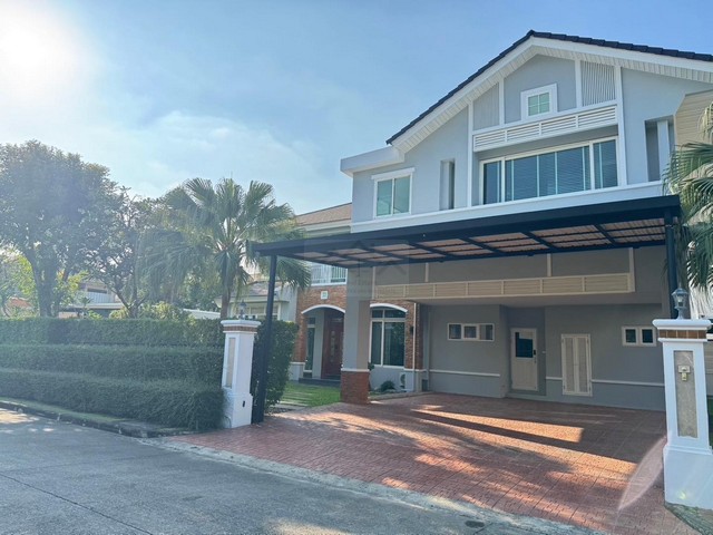 ขายบ้านเดี่ยว 200 ตรว. หมู่บ้านเพอร์เฟค มาสเตอร์พีช พระราม9 มีสระว่ายน้ำ พร้อมเรือนรับรอง ใกล้มหาวิทยาลัยสแตมป์ฟอร์ด ใกล้ APL หัวหมาก 