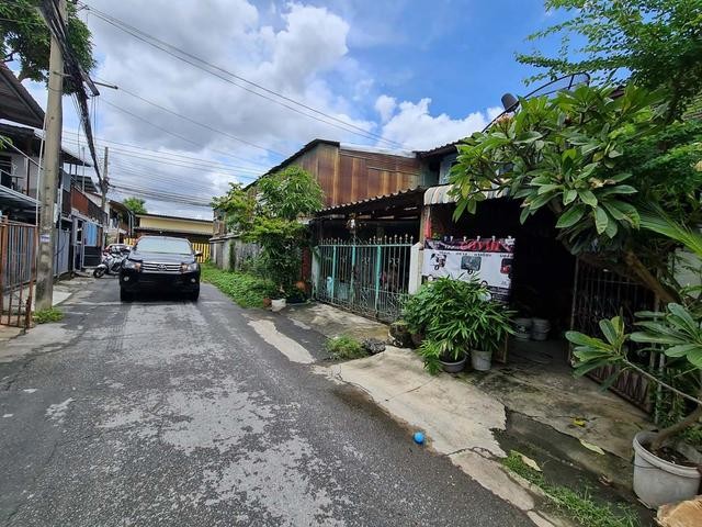 ขาย ทาวน์เฮ้าส์ 2 ชั้น เคหะร่มเกล้า ลาดกระบัง  PTT13003