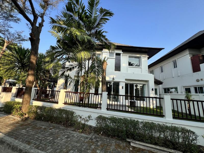 รหัสC6702 ให้เช่าบ้านเดี่ยว 2ชั้น โครงการบลูลากูน  บางนา-วงแหวน ใกล้สนามบินสุวรรณภูมิ