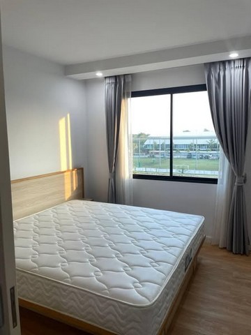 วี คอนโด ศาลายา (V Condo Salaya) ตึก V10  ชั้น 4  วิวสนามฟุตบอล พร้อมเข้าอยู่ (ล้างแอร์และทำความสะอาดห้องเรียบร้อย)