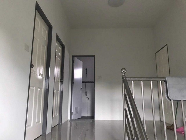 ปล่อยเช่า และVายทาวน์โฮม 2 ชั้น เฟอร์นิเจอร์ครบ โซนหนองละลอก ระยอง