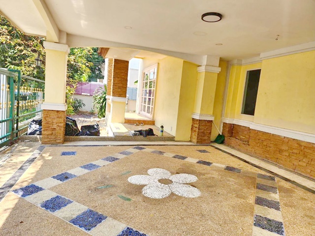 พระราม 9 อ่อนนุช  APLบ้านทับช้าง 300 ม.สุวรรณภูมิ  ตลาดนำชัย 2.5 กม ให้เช่าบ้านเดี่ยว 2 ชั้น 60 ตร.วา. 4นอน 240 ตร.ม. เฟอร์ครบ