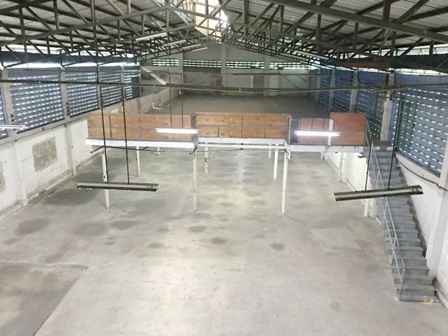 เช่า-ขายโกดัง โรงงาน 3ชั้น 230 ตร.วา.905 ตร.ม. ซ.เพชรเกษม 91-97 Makroอ้อมน้อย 700ม. ตรม.ละ 50บาท  รร.ศรีสำราญ 1.4 กม.