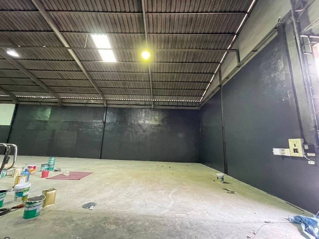 ให้เช่าโกดัง/คลังสินค้ พื้นที่ขนาด 1,100 ตรม. 8โรง กับ 1,500 ตร.ม บางวัว อำเภอบางปะกง ฉะเชิงเทรา