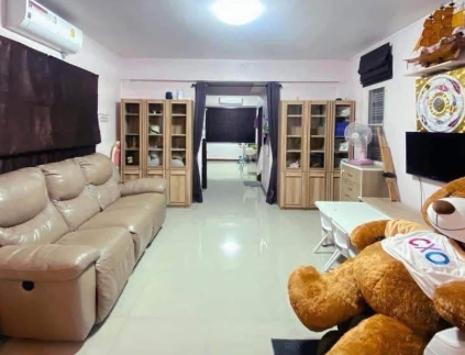 ขายบ้านเดี่ยว ศุภาลัยธานี  ลำลูกกาคลอง 4 ในหมู่บ้านเป็นสนามกอล์ฟ