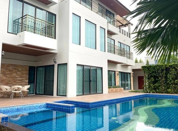 ให้เช่าบ้านเดี่ยว 3ชั้น โครงการ Perfect Masterpiece Rama9 ถนนพระราม 9  