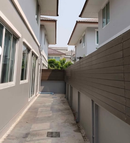 ให้เช่าทาวน์โฮม มิราเคิล พระราม2 บางน้ำจืด สมุทรสาคร