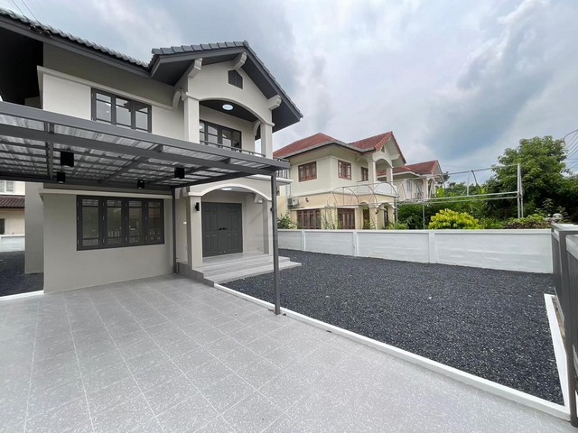 ขายบ้านเดี่ยว 2 ชั้น 70 ตรว.โครงการนันท์นลินปาร์คโฮม เฟส 3 ถนนคู้-คลองสิบ ใกล้สำนักงานเขตหนองจอก